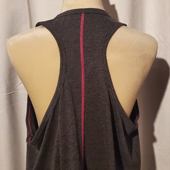 Fitness Top - Picture 2 of 3